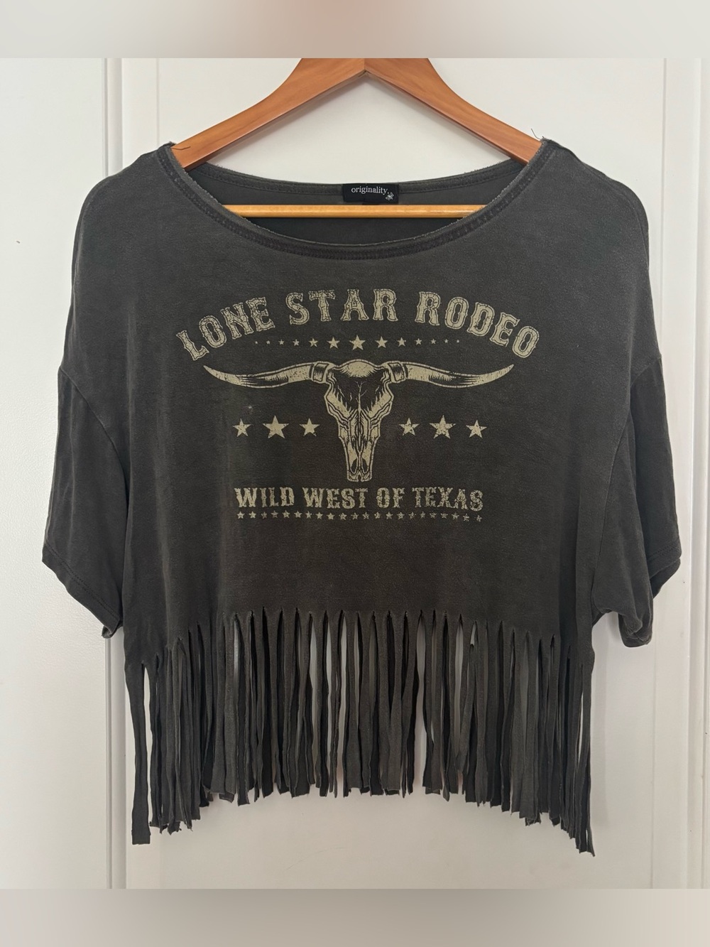 Originality cropped fringe tshirt medium gray western rodeo Texas boho